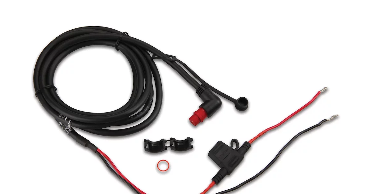 Garmin Right-angle Power Cable (2ft) (010-11425-04) - GPSCentral.ca