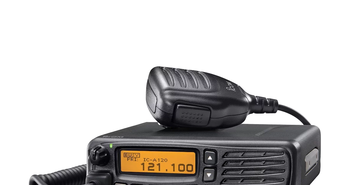 Icom IC-A120 VHF Air Band Mobile Radio - GPSCentral.ca