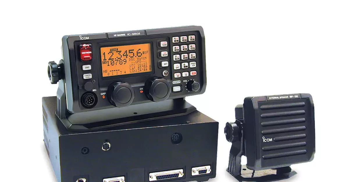 Icom IC-M802 Fixed Mount Marine Transceiver - GPSCentral.ca