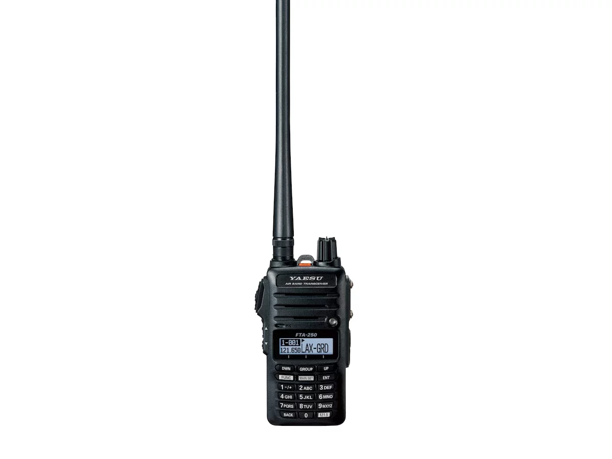 Yaesu FTA-250L Portable Air Band Transceiver - GPSCentral.ca