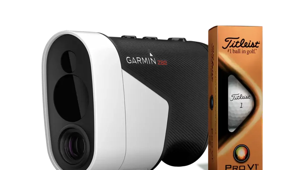 Garmin Approach Z82 Golf Laser Range Finder - Preloaded golf courses!